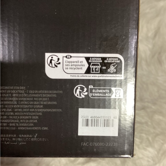 SOLD………Disney ERAS Lamp “The Walt Disney Studios” Water Tower - Picture 14 of 15